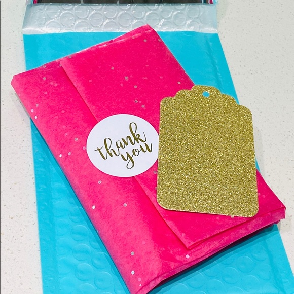 ✨Moon Charm Pendant✨ - Picture 6 of 7